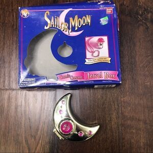 Vintage‎ Sailor Moon Cosmic Crescent Jewelry Box